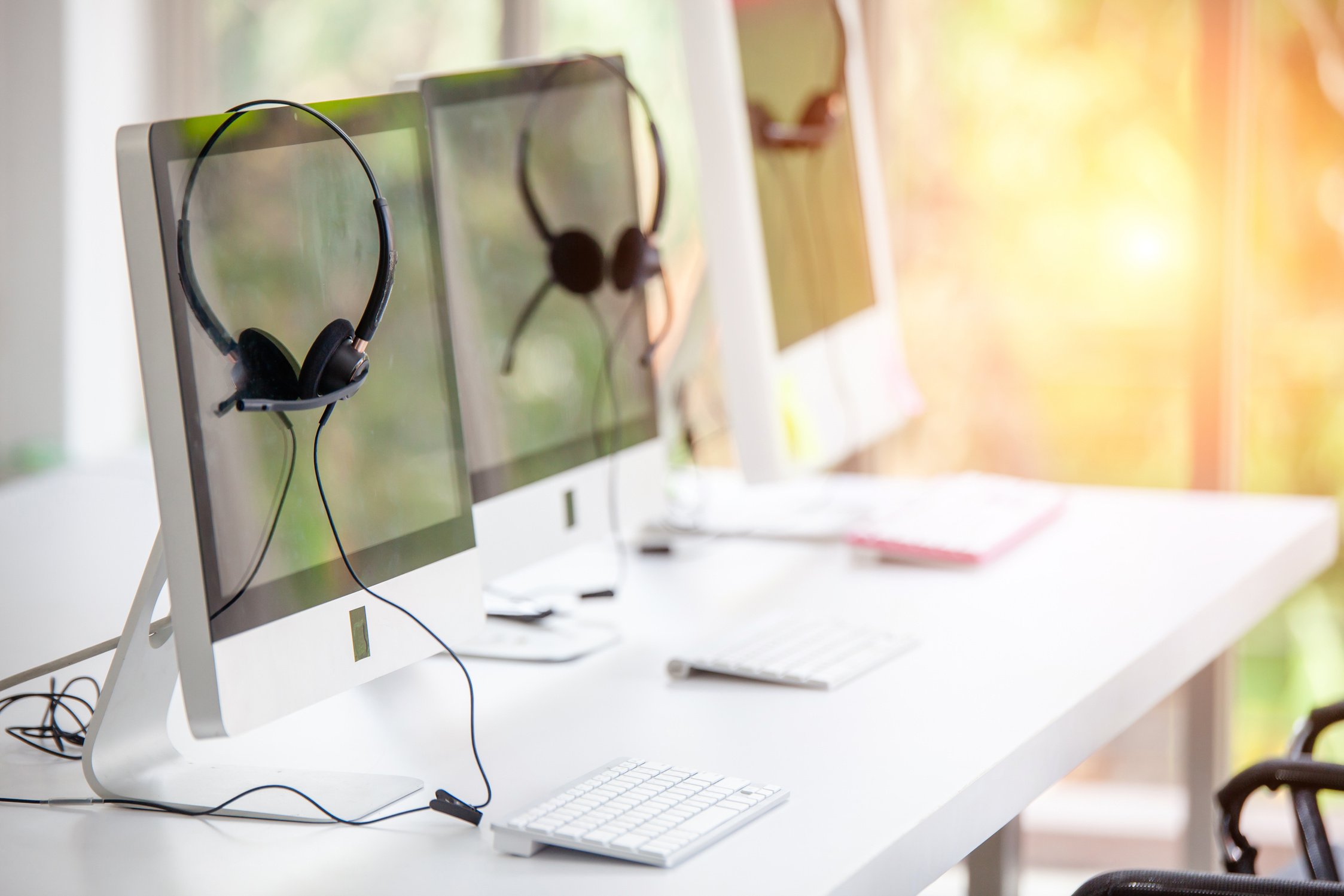 call center and customer service help desk. Operator or Contact Center